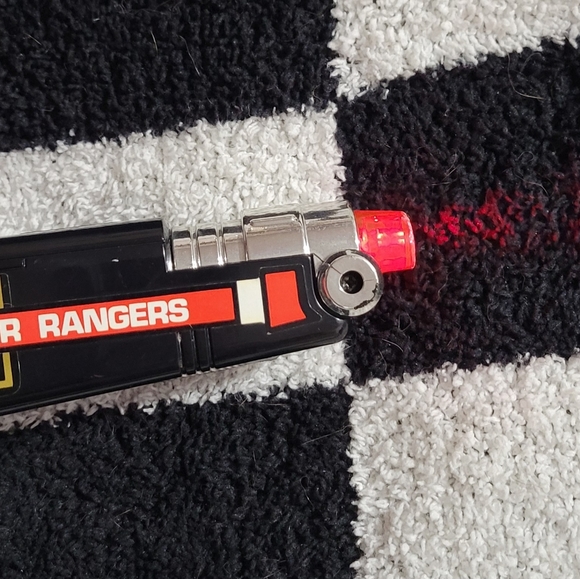 Vintage 1991 Bandai Power Rangers Red Ranger Red Blade Blaster. Works great! - Picture 4 of 5